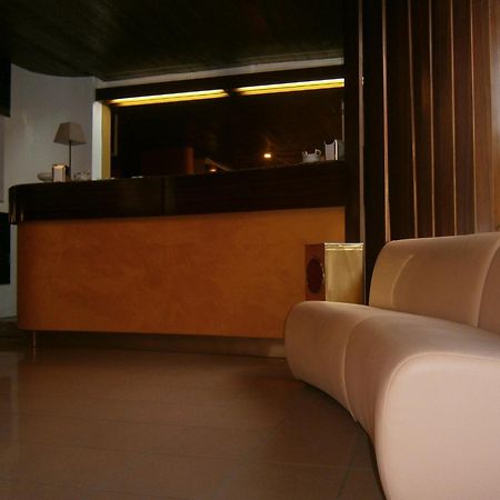 Hotel Corona Termoli Exteriör bild