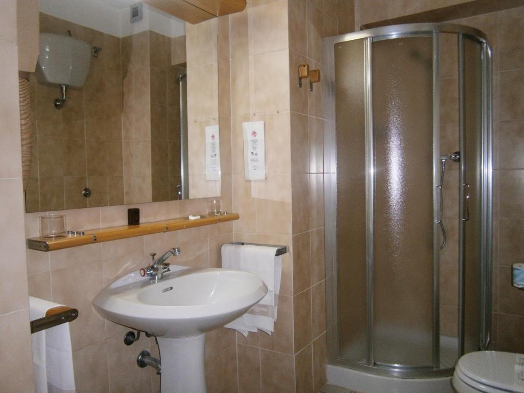 Hotel Corona Termoli Rum bild